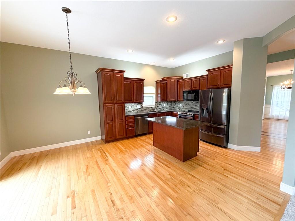 10108 N Willow Avenue Property Photo 14