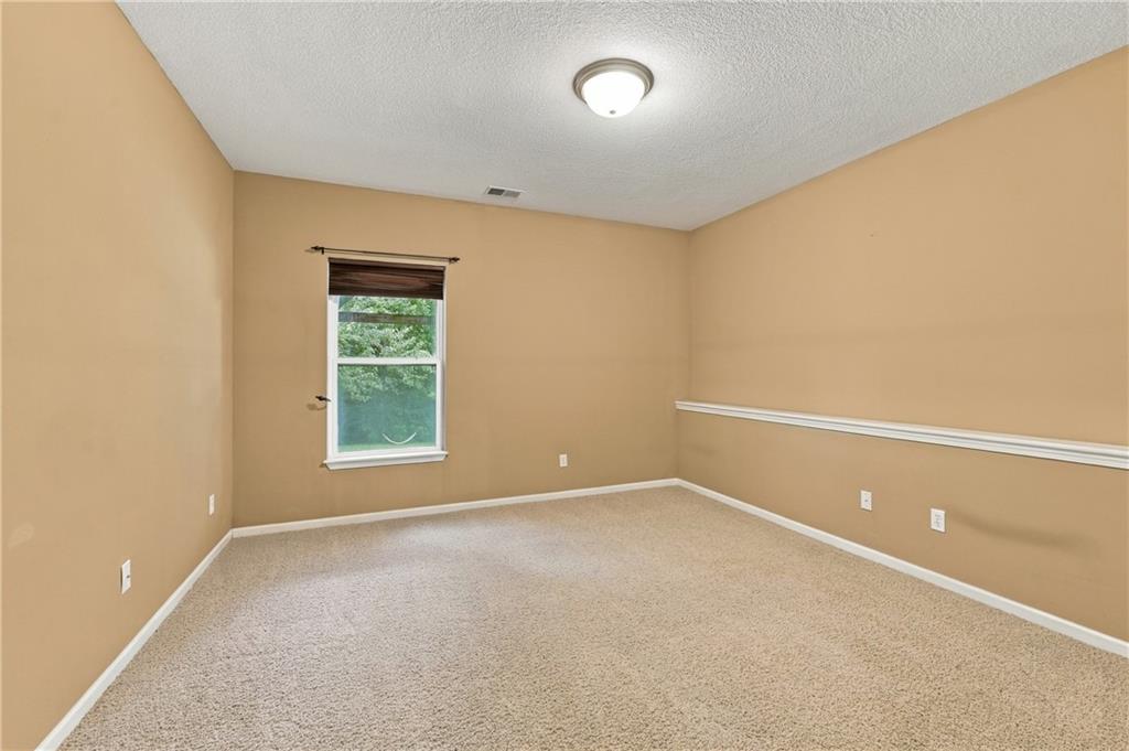 10108 N Willow Avenue Property Photo 44
