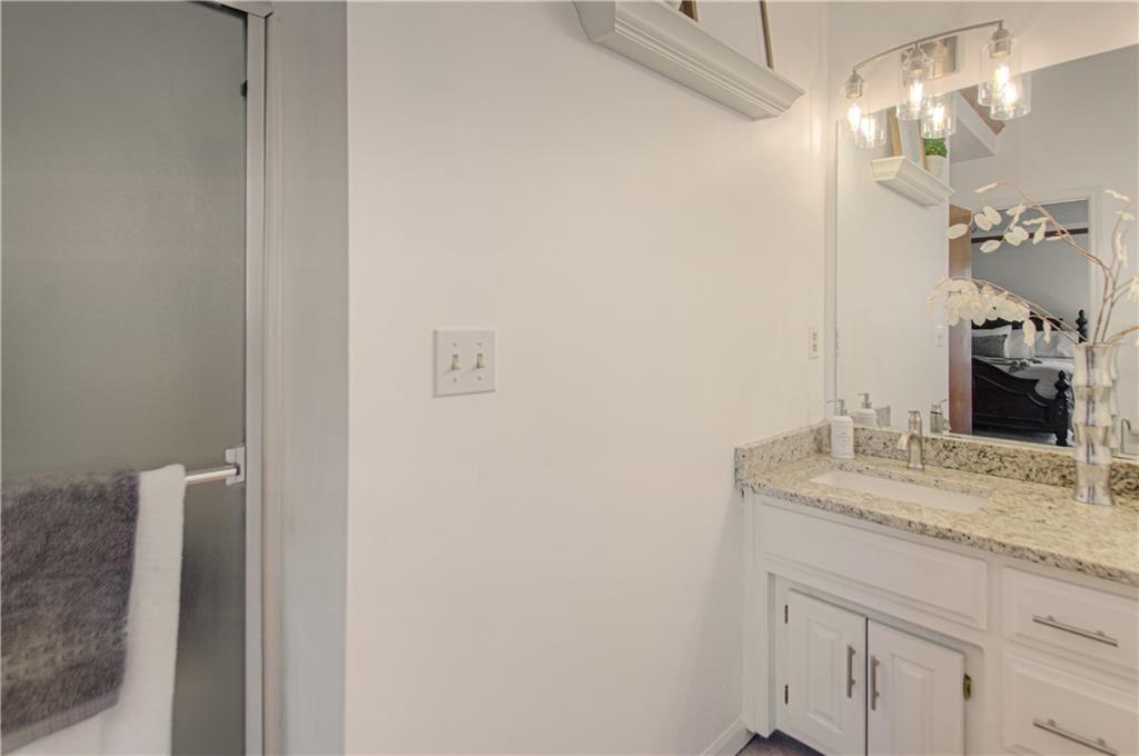 18412 W 163rd Street Property Photo 17