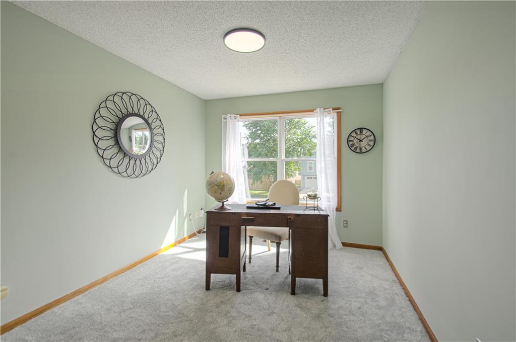 18412 W 163rd Street Property Photo 22
