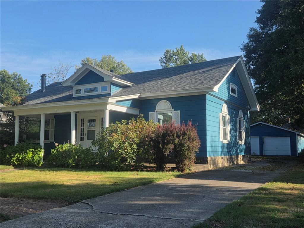 417 W Washington Street Property Photo 2