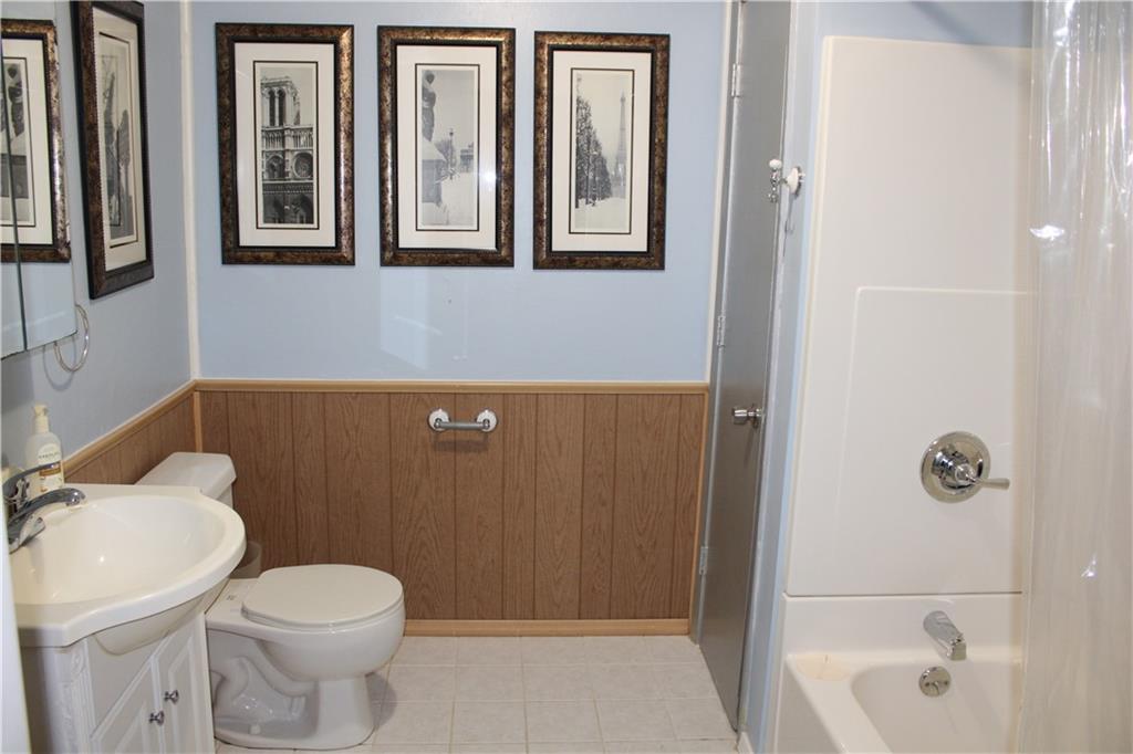 417 W Washington Street Property Photo 20