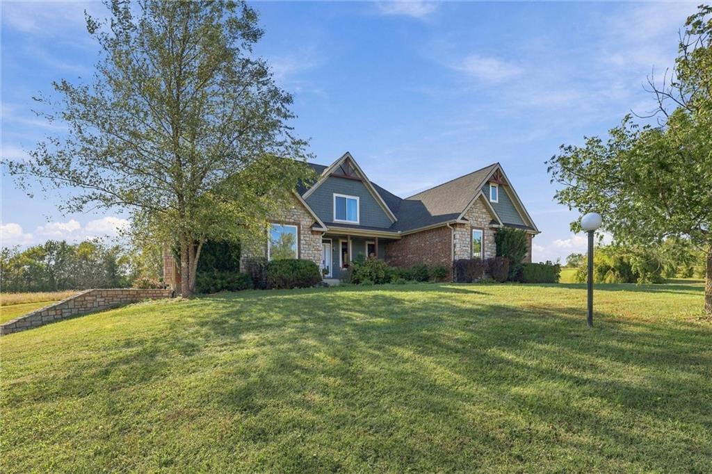 22205 143rd Parkway Property Photo 4