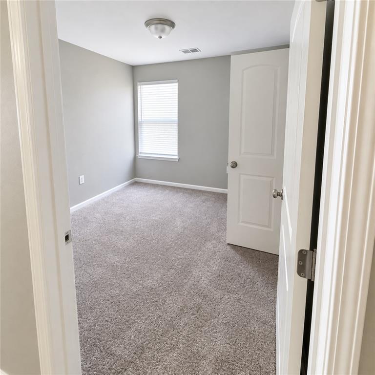 899 W Gay Street Property Photo 15