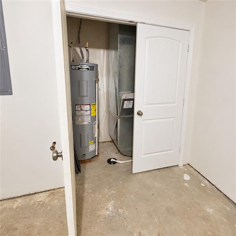 899 W Gay Street Property Photo 21
