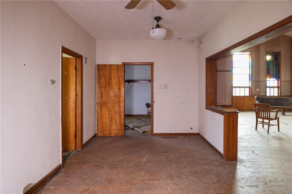 Ne High Point Drive Property Photo 14