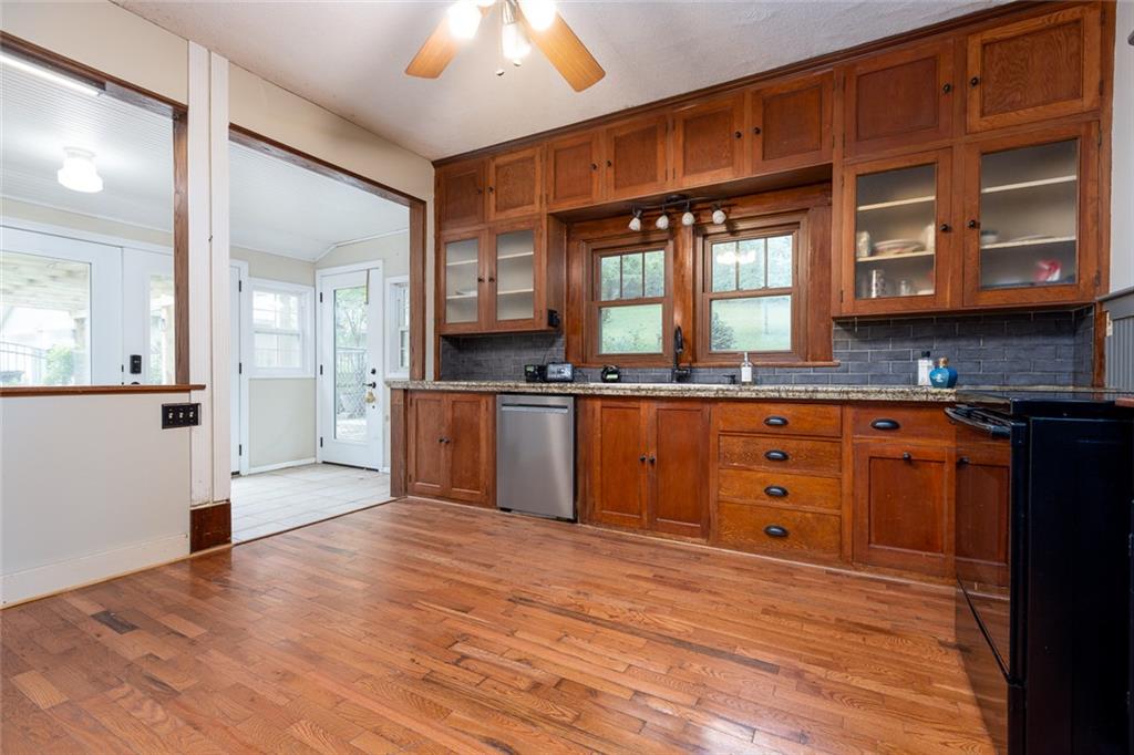 101 North Street Property Photo 7