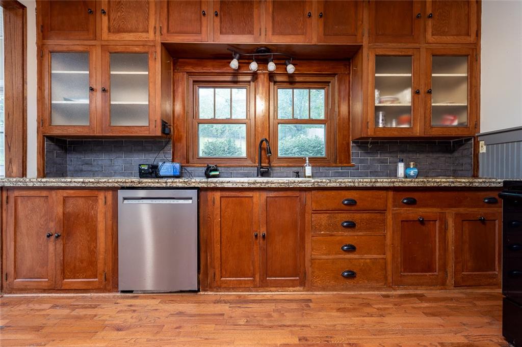 101 North Street Property Photo 8