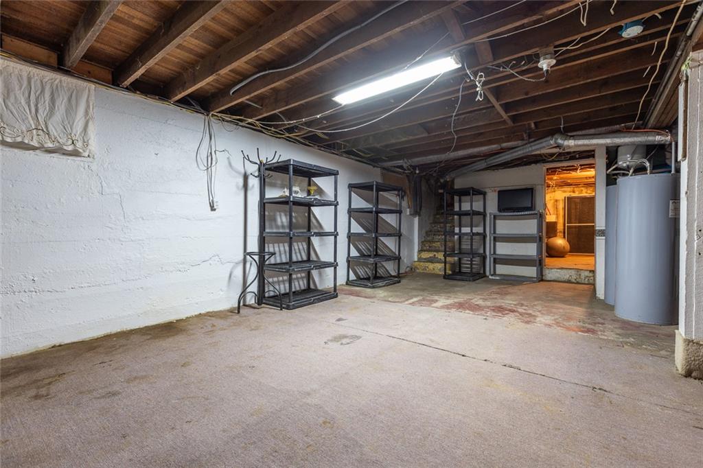 101 North Street Property Photo 44