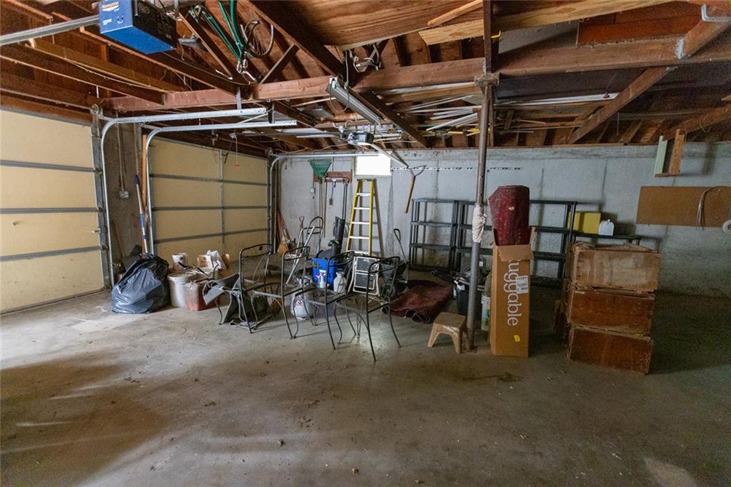 101 North Street Property Photo 49