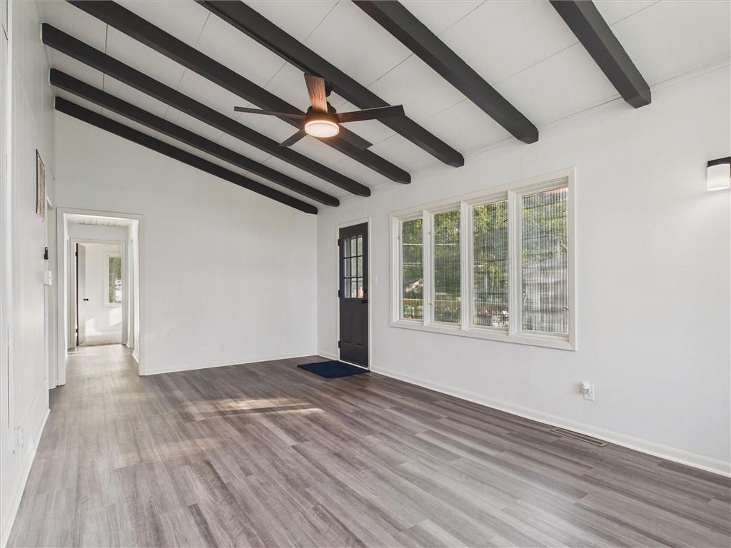 12206 E 47th Street Property Photo 11