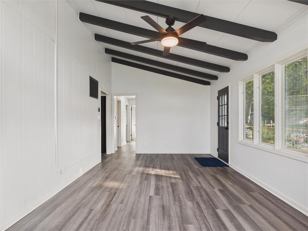 12206 E 47th Street Property Photo 14