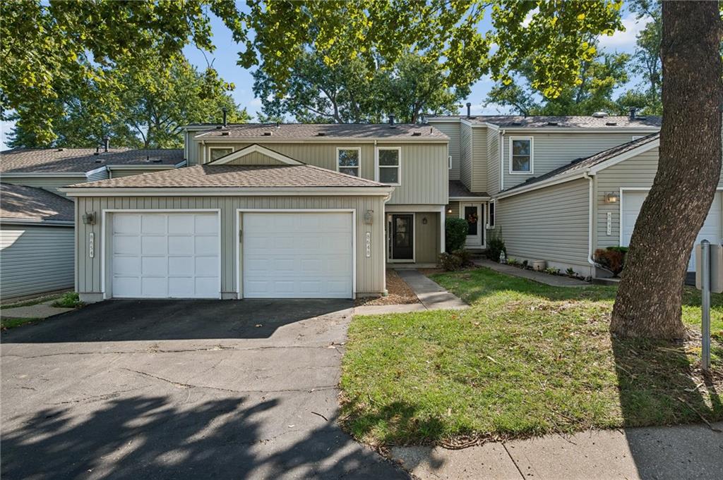8648 W 108th Place Property Photo