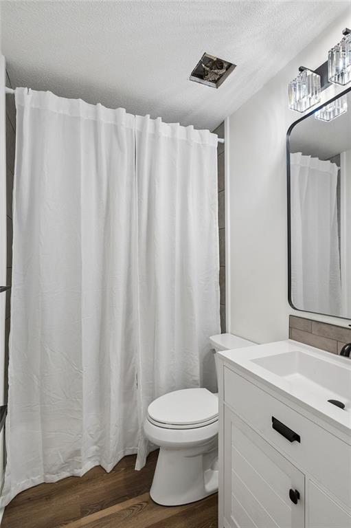 8648 W 108th Place Property Photo 14
