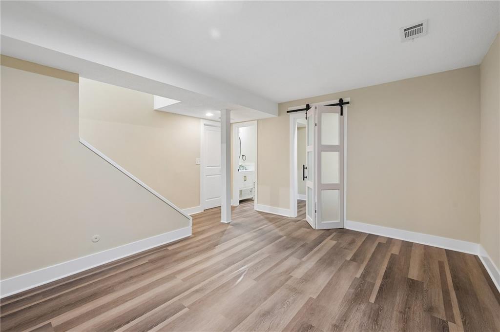 8648 W 108th Place Property Photo 17