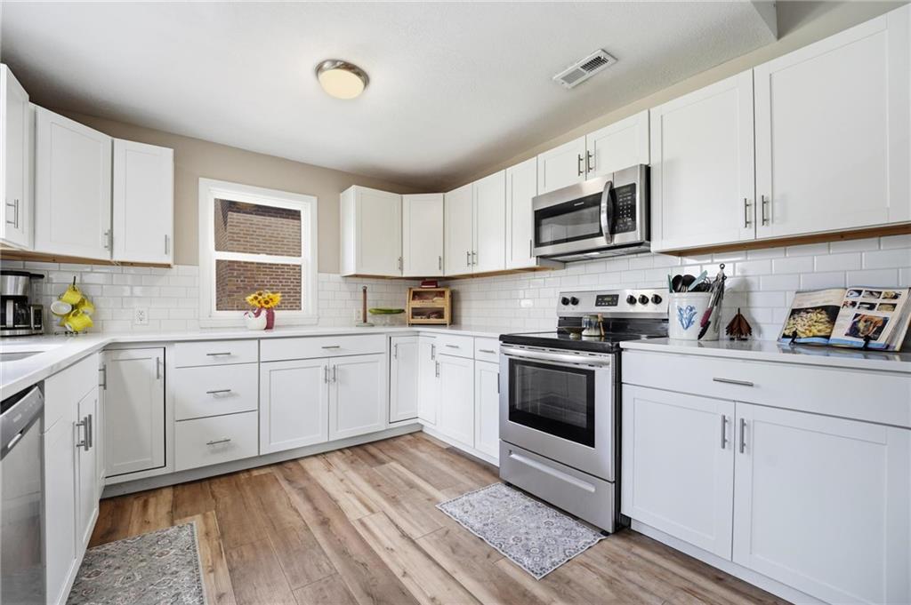 107 E Wea Street Property Photo 7