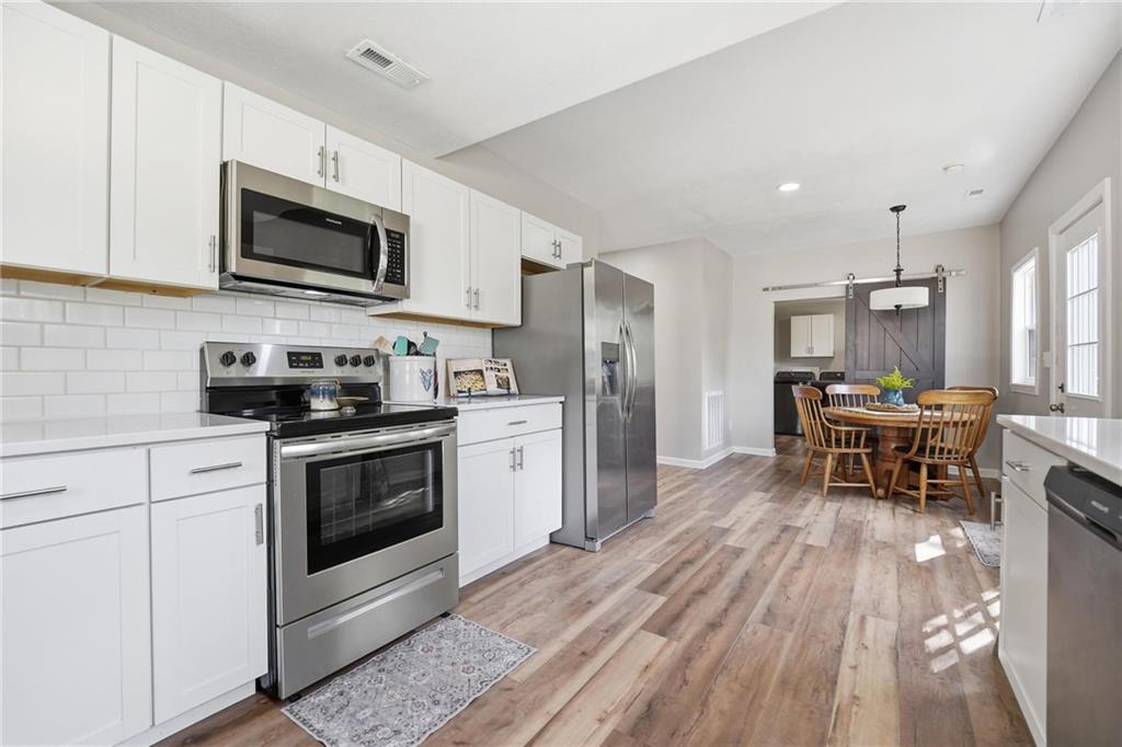 107 E Wea Street Property Photo 8