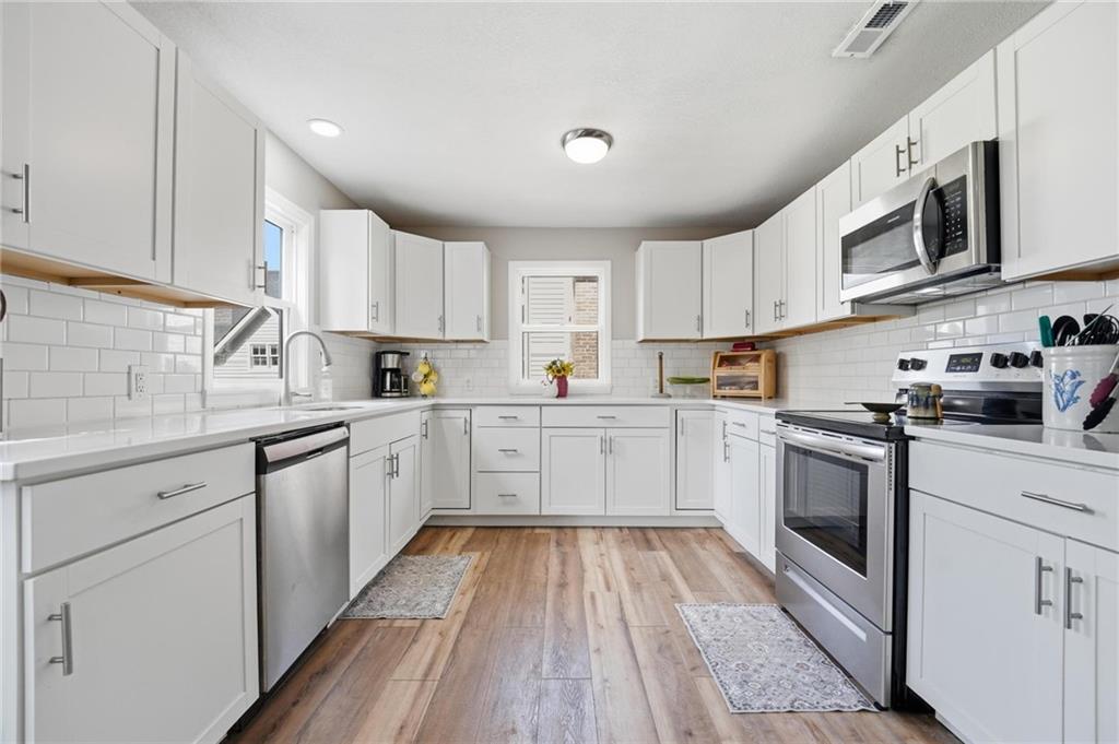 107 E Wea Street Property Photo 9