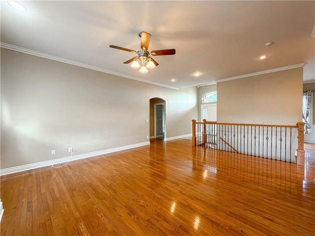 4010 E 32nd Street Property Photo 5