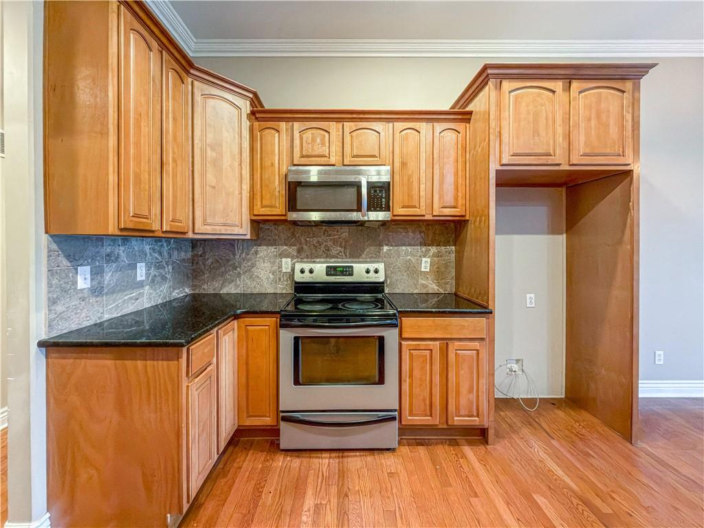 4010 E 32nd Street Property Photo 12