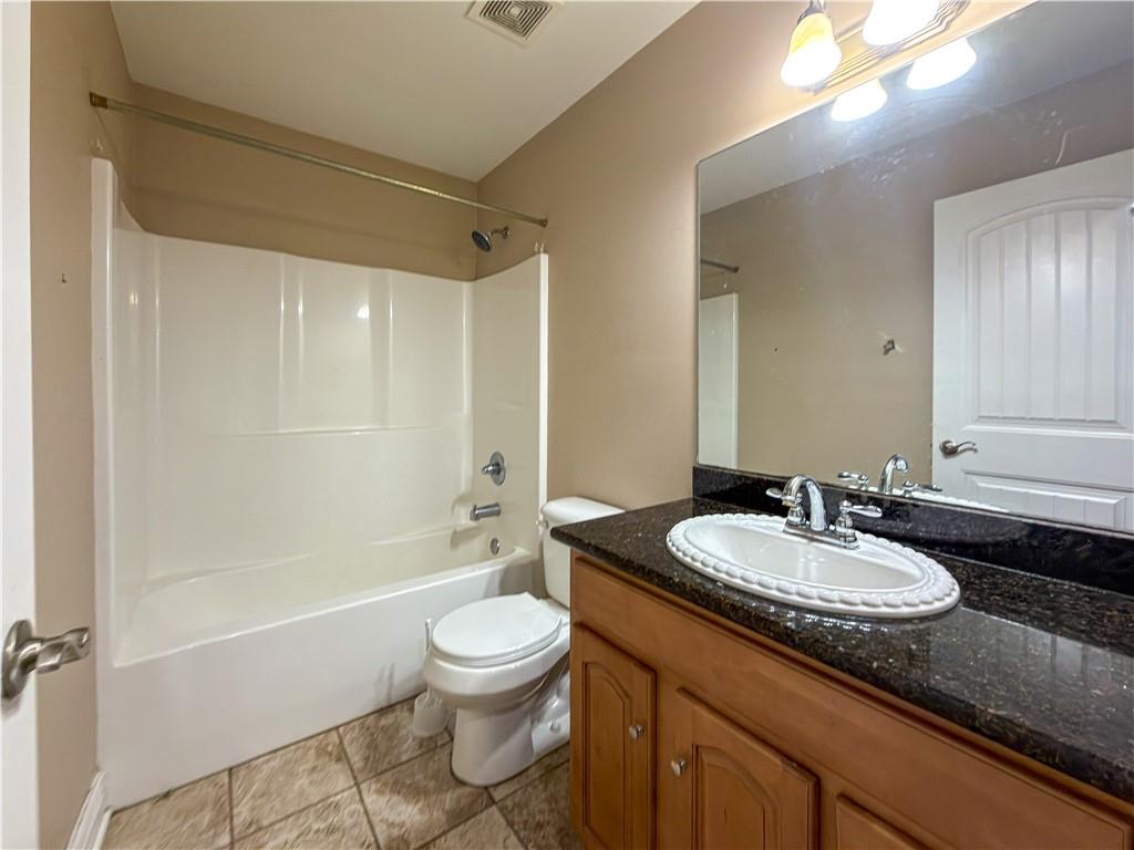 4010 E 32nd Street Property Photo 23