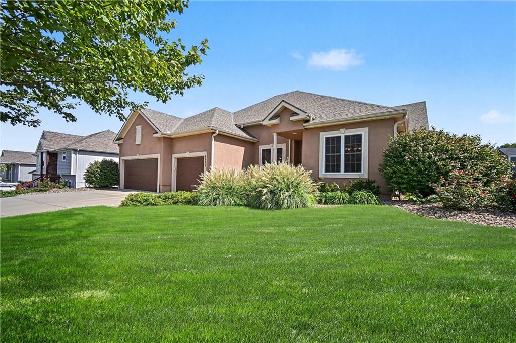 6989 141st Street Property Photo 1