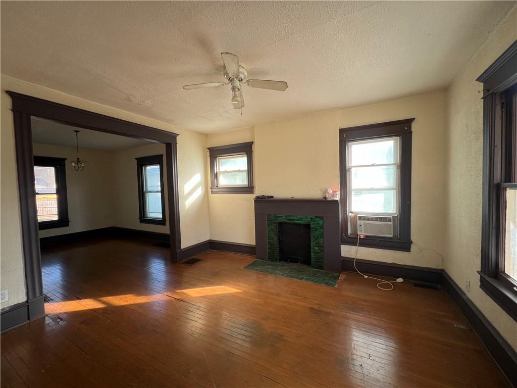 2008 E 36th Street Property Photo 1