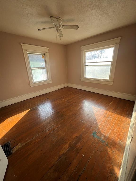 2008 E 36th Street Property Photo 4