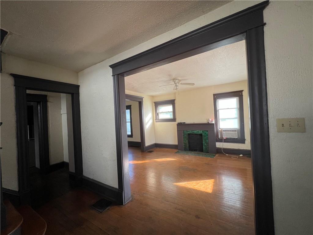 2008 E 36th Street Property Photo 17