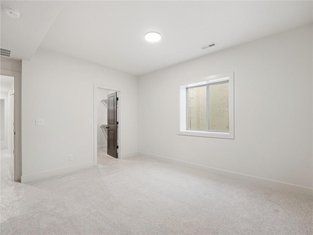9001 N Clarion Avenue Property Photo 46