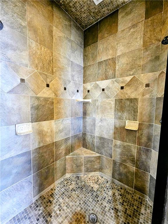 9424 N Hunter Avenue Property Photo 22