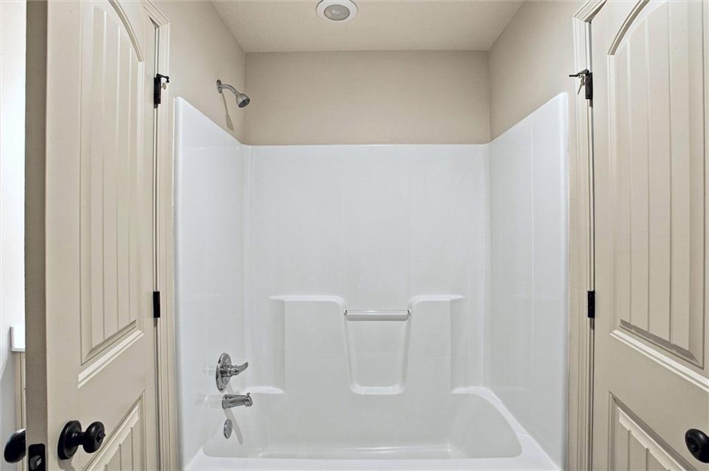 9424 N Hunter Avenue Property Photo 34