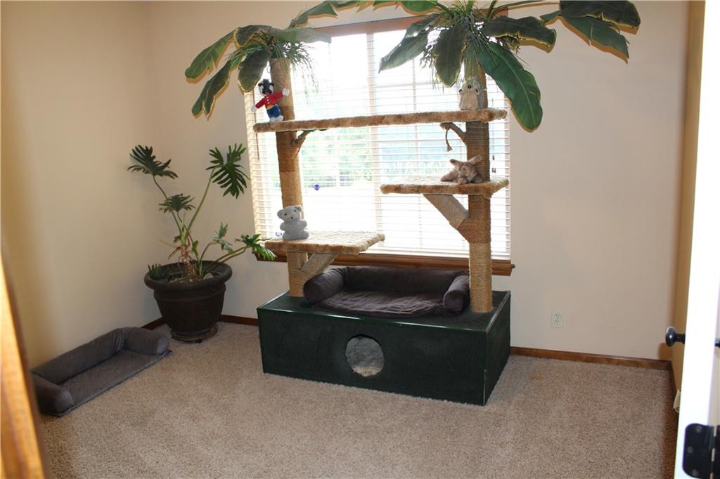 1843 Nw 515th Road Property Photo 36