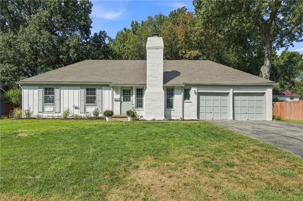 9708 England Drive Property Photo 1
