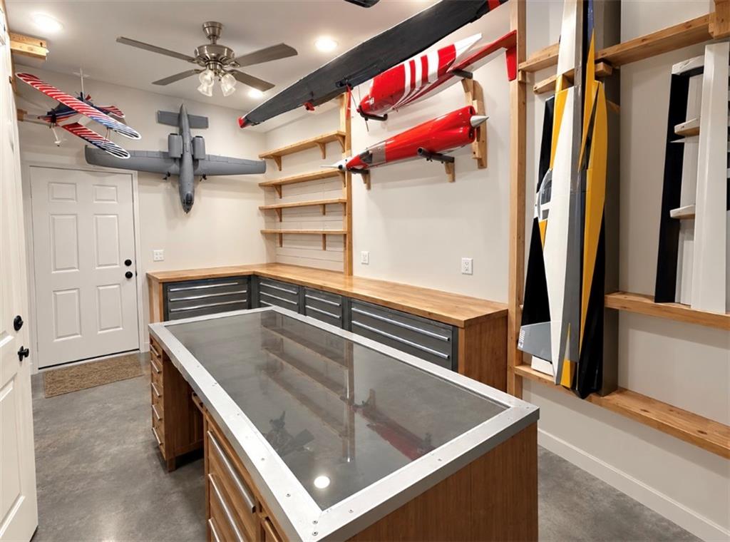 30607 Kite Road Property Photo 14