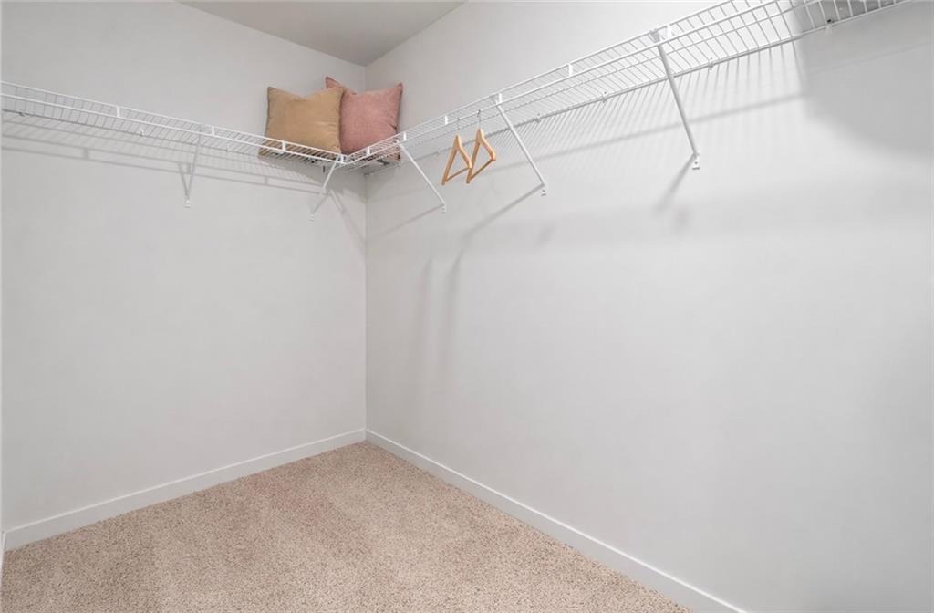4803 Nw 141st Street Property Photo 9