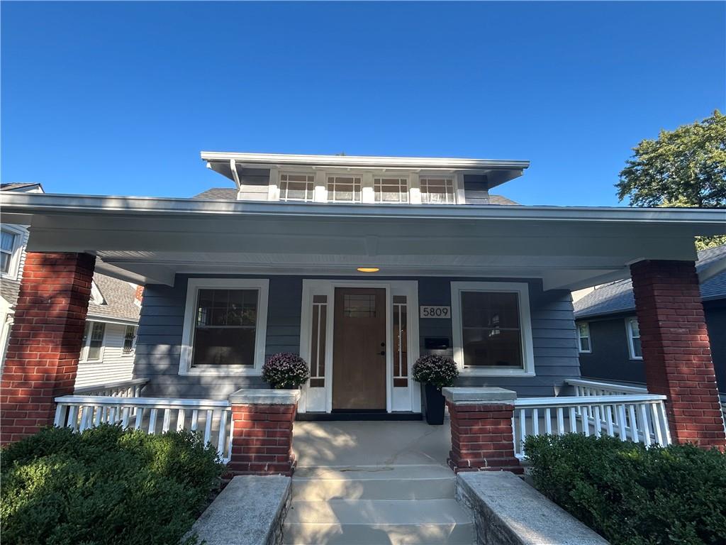 5809 Kenwood Avenue Property Photo