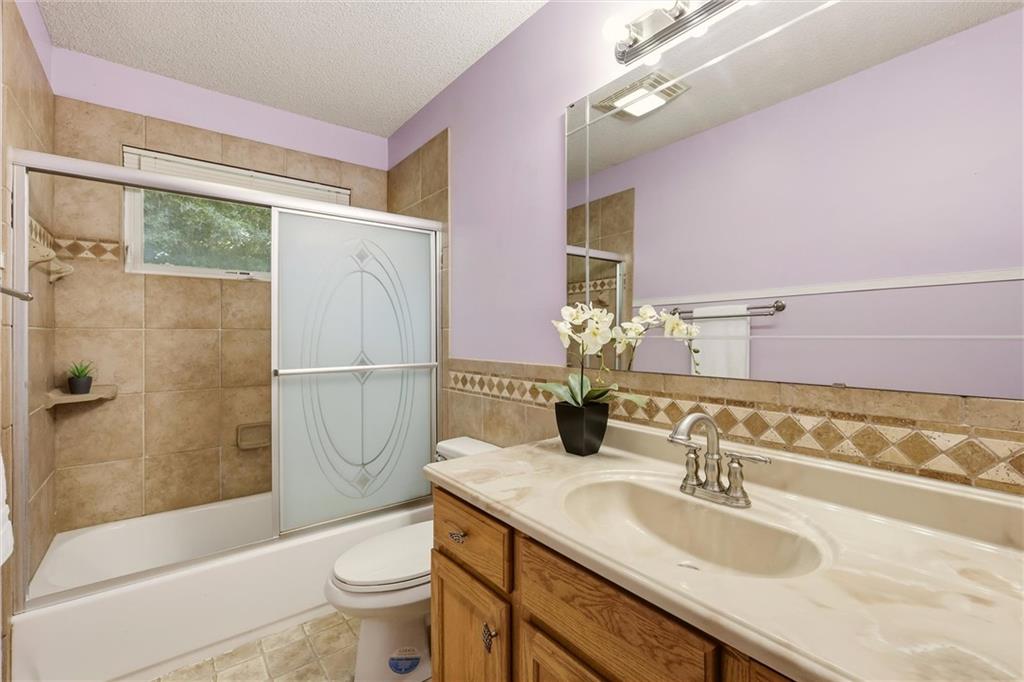 2505 N 57th Drive Property Photo 18