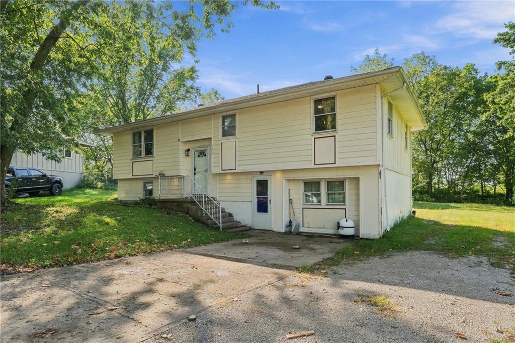 153 Cardinal Circle Property Photo 3