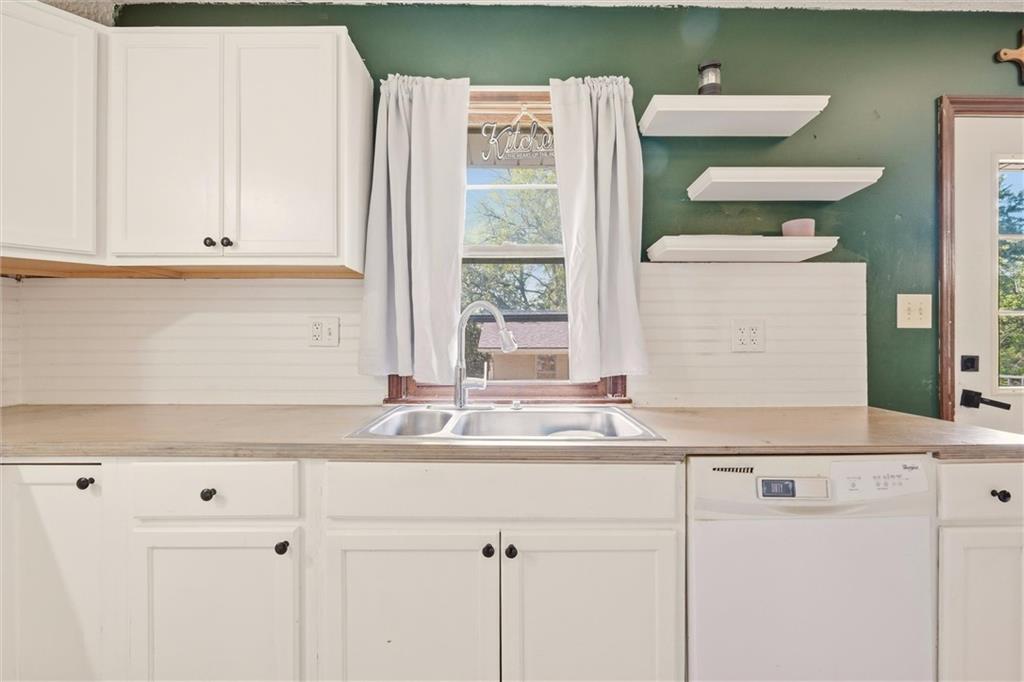 153 Cardinal Circle Property Photo 10