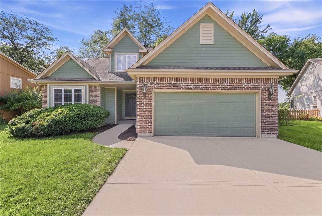 6227 W 155th Place