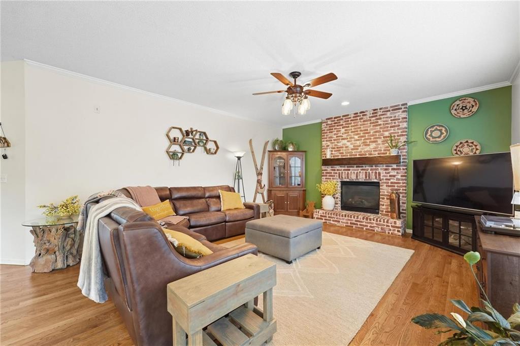 20908 W 53rd Street Property Photo 5