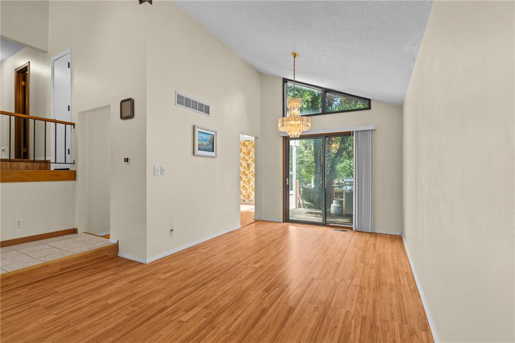 11921 W 66th Terrace Property Photo 10