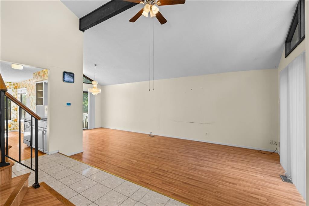 11921 W 66th Terrace Property Photo 18
