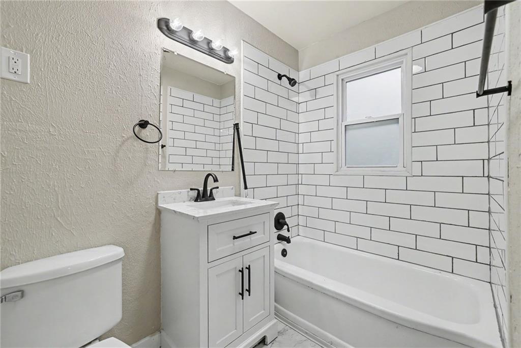8605 Spring Valley Road Property Photo 12