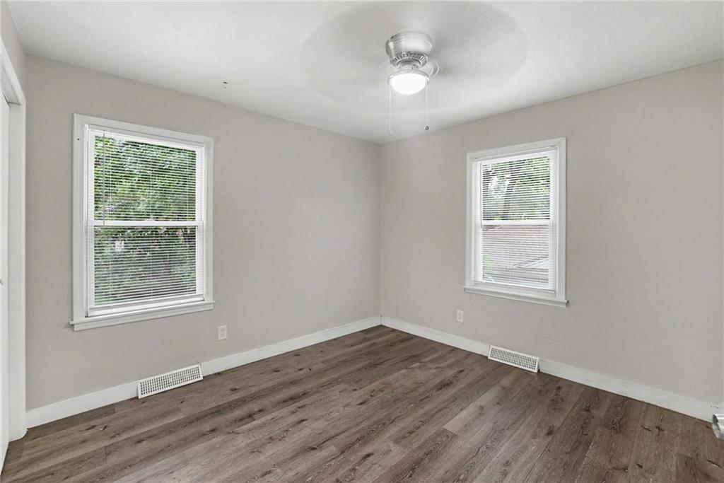 8605 Spring Valley Road Property Photo 13