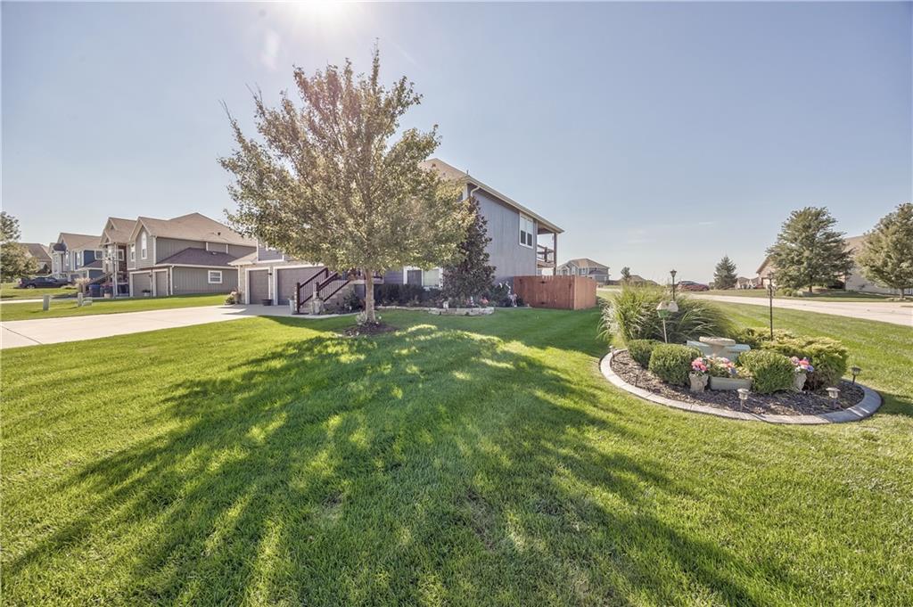 14173 Ashbury Court Property Photo 2