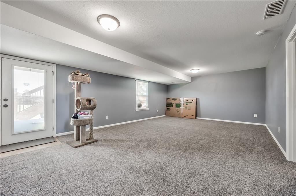 14173 Ashbury Court Property Photo 25