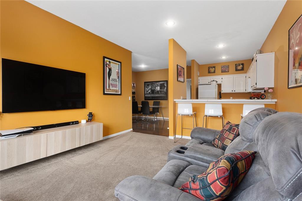 1181 N Martway Drive Property Photo 8