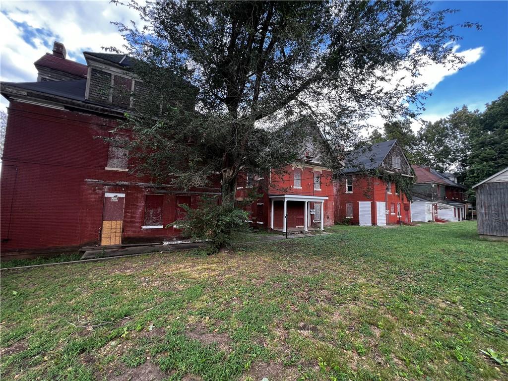 203 S 15th Street Property Photo 6